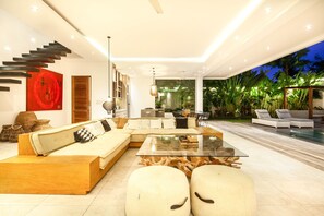 Living area - Exclusive Villa with Breathtaking Views, Bali Villa 2197 (Bali)