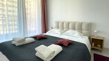 1 bedroom, WiFi, bed sheets