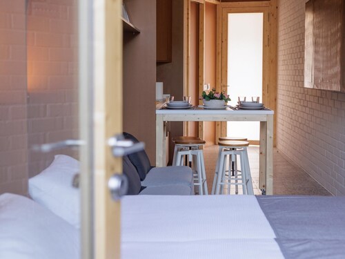 Apartamento estudio con terraza-pensión*