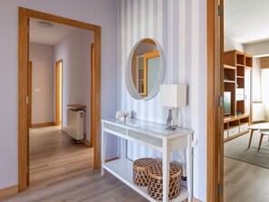 Interior - Piso 3 Adeinés Viviendas uso Turistico (A Estrada)