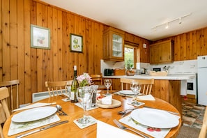 Dining - Cherry Tree Lodge Minehead (Minehead)