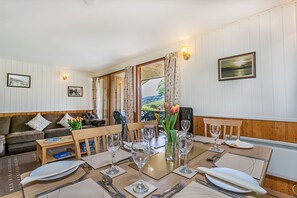 Dining - Laburnum Lodge, Minehead (Minehead)
