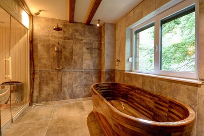 Captivating 3-Bed Villa in Brezovica Ski Centre