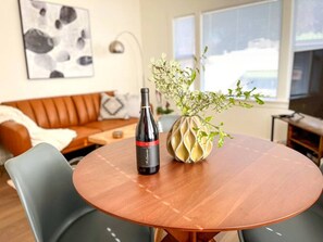 Interior - Cool and Classy Steps to Downtown (San Anselmo)
