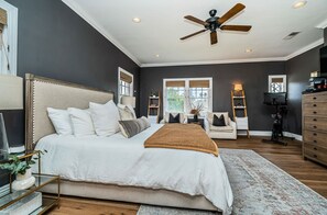 5 Schlafzimmer, Bügeleisen/Bügelbrett, WLAN, Bettwäsche