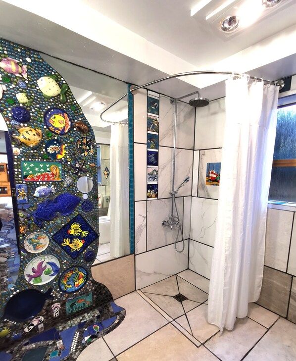 Towels, soap, toilet paper