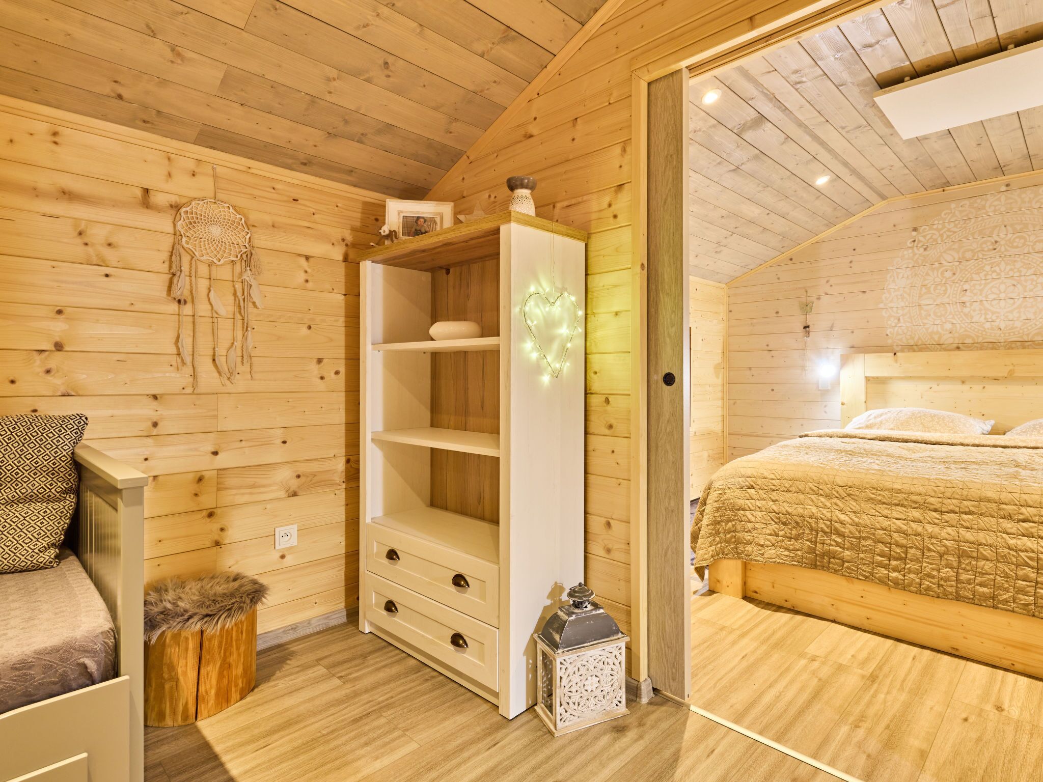 1 chambre, bureau, accès Internet