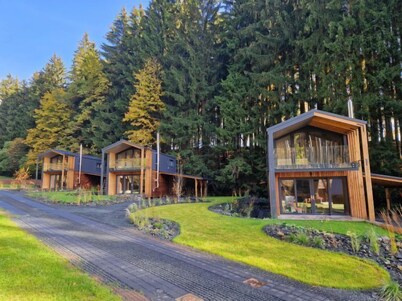 Luxe Timber Lodge & Relaxing Bath by Interhome