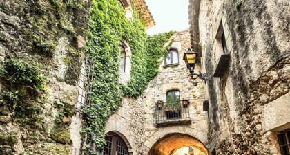 "Melis II M8 Playa de Pals" by Interhome