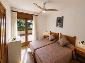 3 bedrooms, WiFi - "Melis II M3 Playa de Pals" by Interhome (Pals)