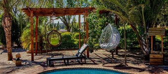 The Olympus Zim With 5 Beds, Baths and Pool