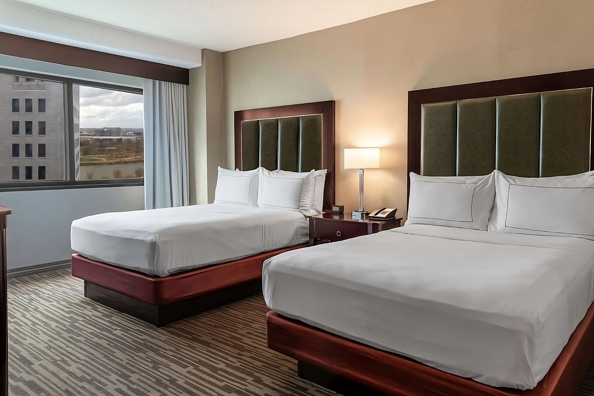 Charming Riverside Escape in Columbus! Near Palace Theatre!