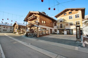 Exterior - Apartment 'Lovin Winter' with Mountain View, Private Balcony and Wi-Fi (Livigno)
