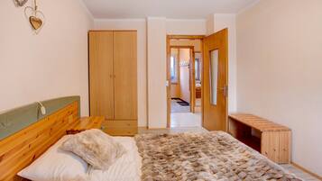 3 habitaciones, wifi gratis y ropa de cama