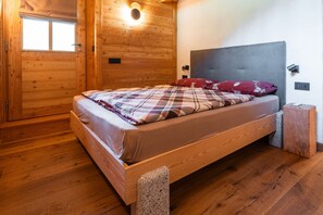 4 chambres, Wi-Fi gratuit, draps fournis