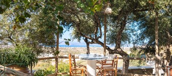 Holiday Home 'Elysium' with Sea View, Wi-Fi and Air Conditioning