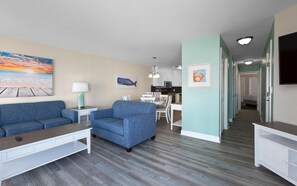 TV - Spacious Coastal Living Three Bdrm Condo 3rd Flr (Myrtle Beach)