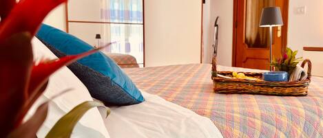 1 chambre, fer et planche Ă repasser, Wi-Fi gratuit, draps fournis