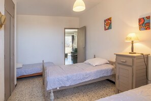 2 chambres, fer et planche Ă repasser, accĂšs au Wi-Fi (inclus)