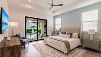 3 chambres, bureau, fer et planche à repasser, lit parapluie