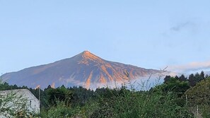 Comfort-Vierbettzimmer | Blick auf die Berge