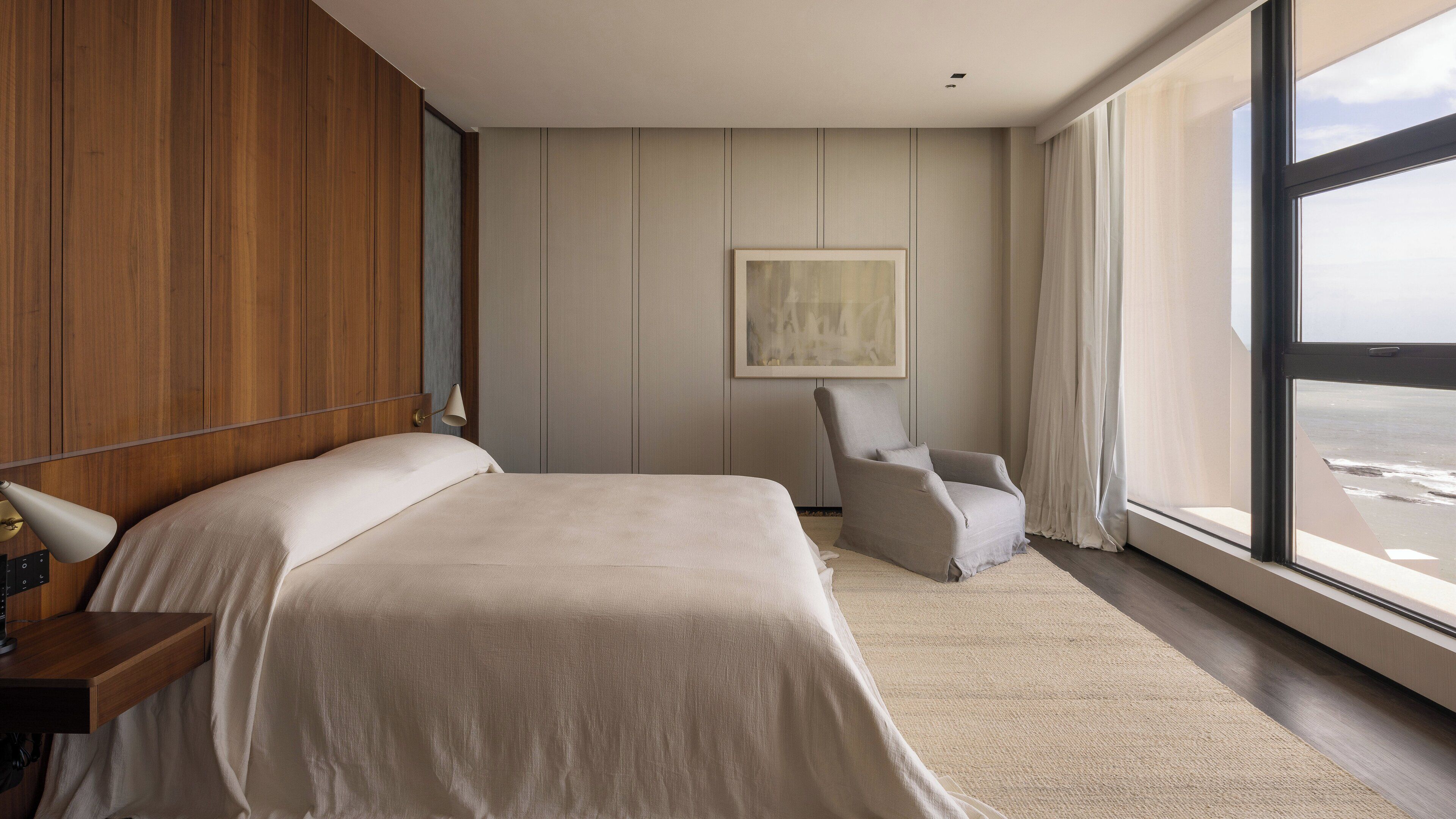 Minibar, in-room safe, desk, blackout drapes
