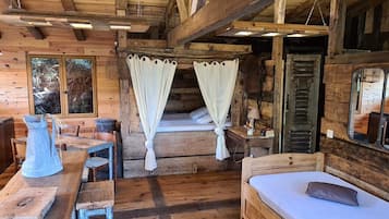 1 chambre, fer et planche Ă repasser, lit parapluie, Wi-Fi gratuit