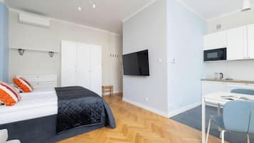 Fer et planche Ă repasser, Wi-Fi, draps fournis