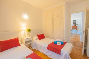 3 Schlafzimmer, Zimmersafe, Bügeleisen/Bügelbrett, kostenloses WLAN