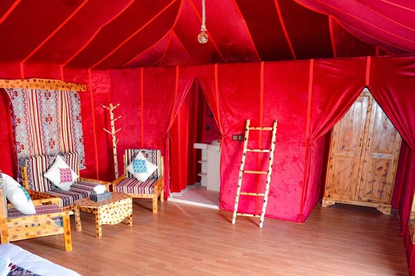 Living area - Relaxing Desert Camp (Taouz)