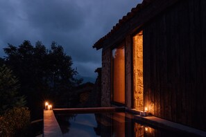 Bain à remous extérieur