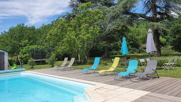 Seasonal outdoor pool