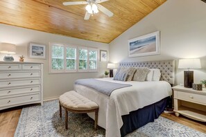2 bedrooms, iron/ironing board, free WiFi, bed sheets - Gated Complex: Poolside Retreat at Sailmaker 507 (Fernandina Beach)