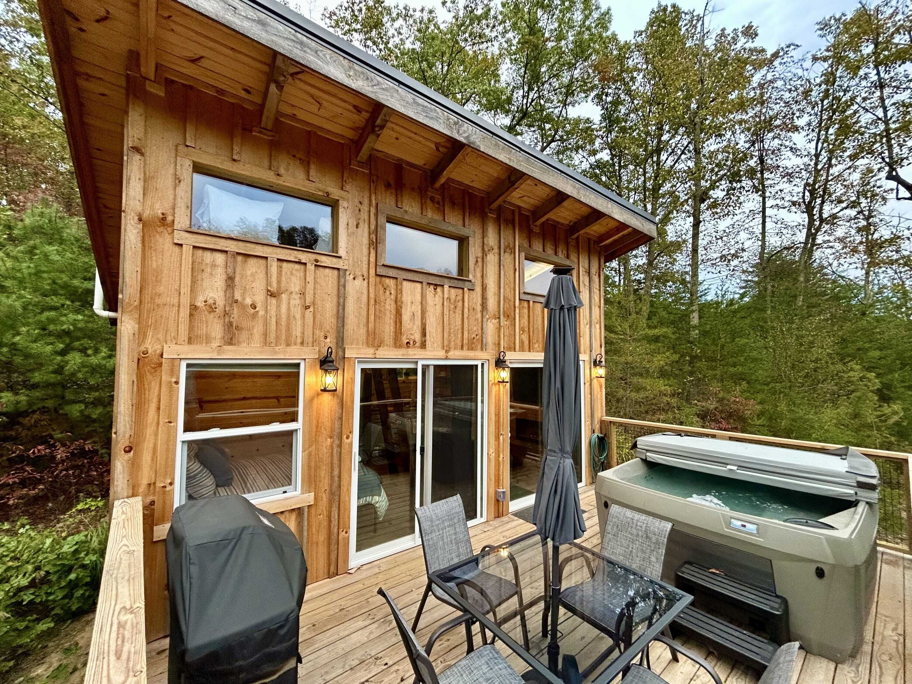 The Dragonfly | Modern Tiny Cabin