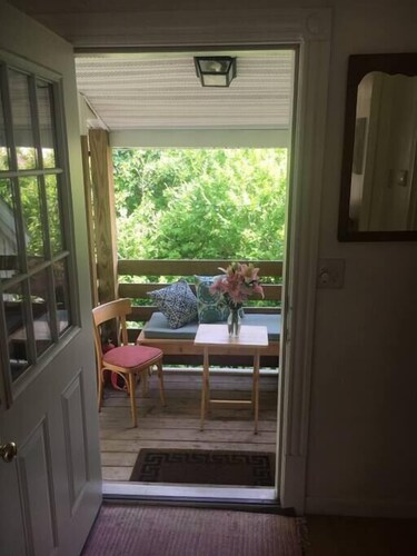 1bdrm Apt near UVMMC, i89, and Downtown