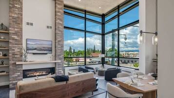 Smart TV, fireplace, offices
