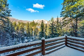 Property grounds - Sundance Splendor: 5-Bed Cabin Oasis with Majestic Mountain Views (Sundance)