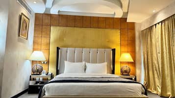 Suíte executiva | 1 quarto, escrivaninha, cortinas blackout, quartos à prova de som