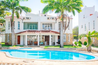 The Secret Garden Luxury Beach House