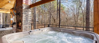 Private Heated Pool | Games | Hot Tub | Sleeps 16