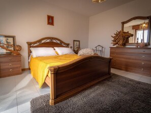 1 Schlafzimmer