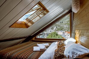 5 Schlafzimmer, Bügeleisen/Bügelbrett, kostenloses WLAN, Bettwäsche