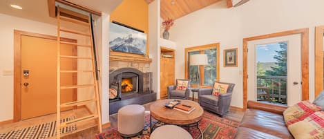 Televisión, chimenea