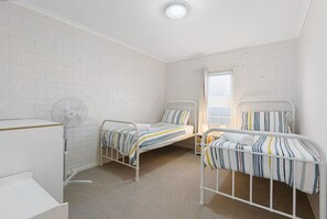 2 Schlafzimmer, Bügeleisen/Bügelbrett, WLAN