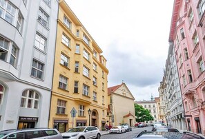 Parking - Elisabeth Old Town Apartment 1 (Hlavní mesto Praha)
