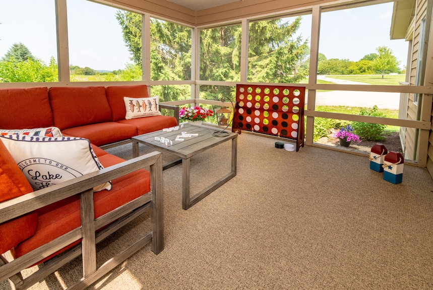 Beautiful Bluebirds And Star Studded Skies Surround! Ev Charge / Pet Friendly! - Galena, IL