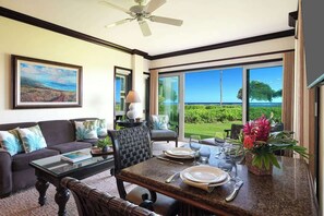 Smart TV, offices - G106 - Stunning Ground-Floor Oceanfront Suite with AC Steps to the Water! (kapaa)