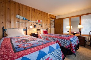 10 soverom, internettilgang og sengetøy