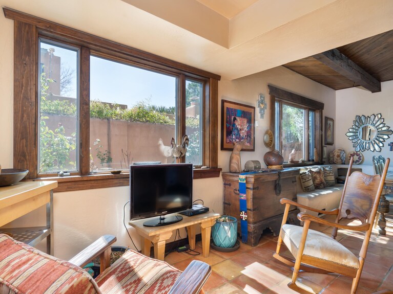 Rexie's Place | Mountain Views + 10 Min Drive To The Plaza! - Santa Fe, NM
