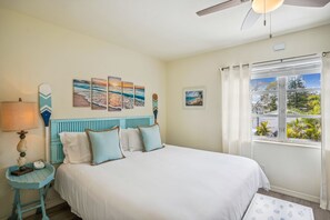 1 bedroom, iron/ironing board, free WiFi, bed sheets - Great Location~ Close to Beach~ Pet Friendly~ 1BR Beach Quarters #8 (Gulfport)